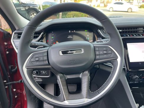 New 2024 Jeep Grand Cherokee Limited 4xe w/ Luxury Tech Group II image 20