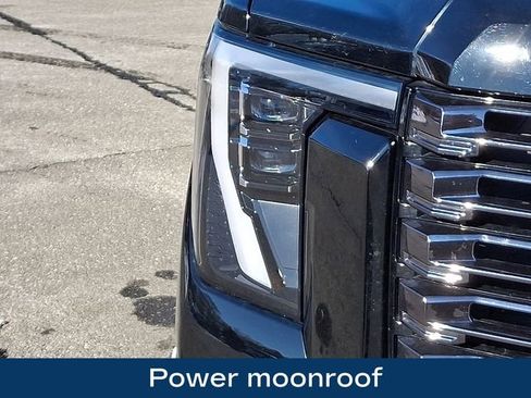 Used 2025 GMC Sierra 2500 Denali Ultimate image 13