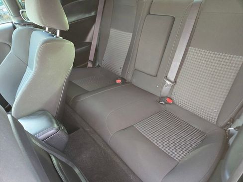 Used 2022 Dodge Challenger R/T image 11