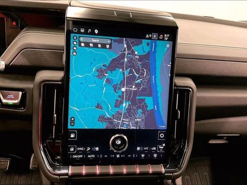 Used 2025 GMC Yukon XL AT4 Ultimate w/ LPO, Floor Liner Package AWD/4WD image 31