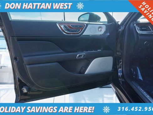 Used 2020 Lincoln Continental Reserve w/ Luxury Package image 14