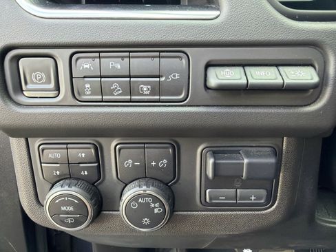 Used 2022 Chevrolet Tahoe High Country image 29