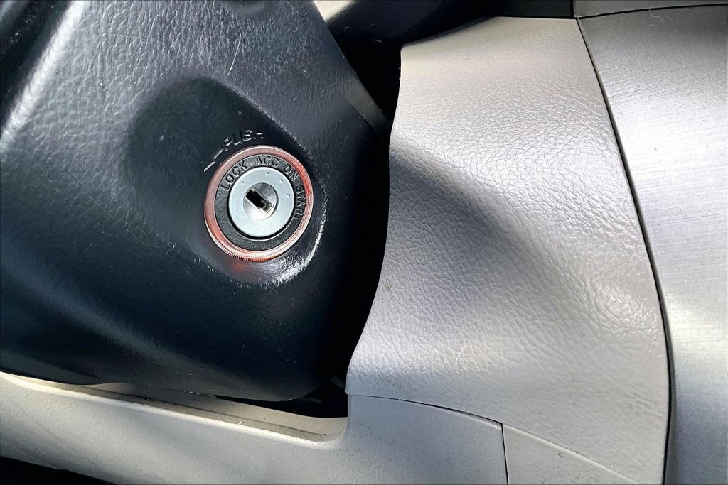 Used 2008 Toyota RAV4 4WD image 21