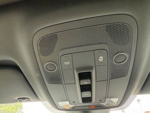 Used 2020 Audi Q3 2.0T Premium Plus image 22