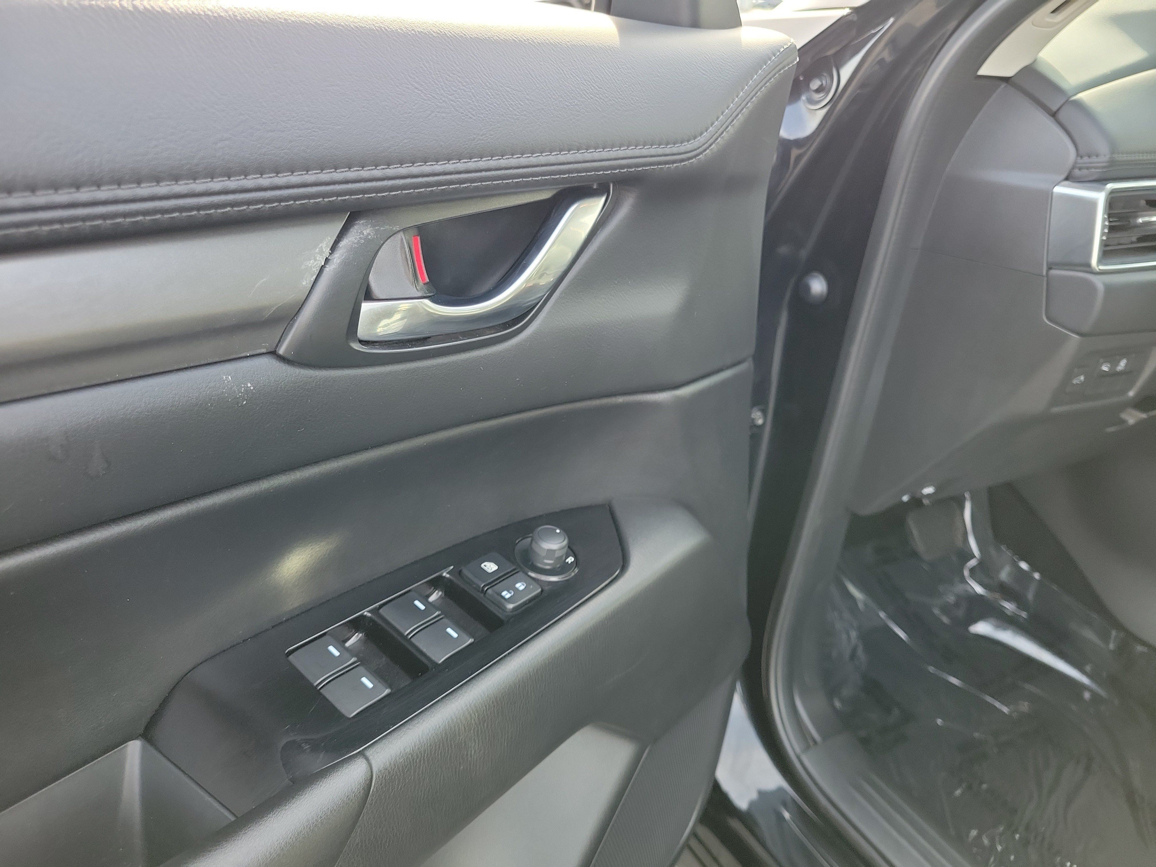 Used 2025 MAZDA CX-5 AWD 2.5 S w/ Preferred Package image 18