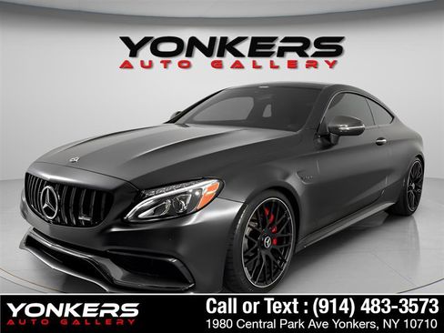 Used 2017 Mercedes-Benz C 63 AMG S image 2