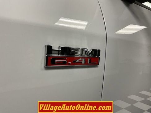 Used 2022 RAM 2500 Tradesman image 11