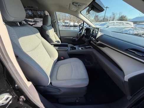 Used 2024 Toyota Sienna LE image 37