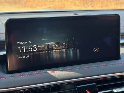 New 2026 Genesis G70 3.3T Sport Prestige image 31