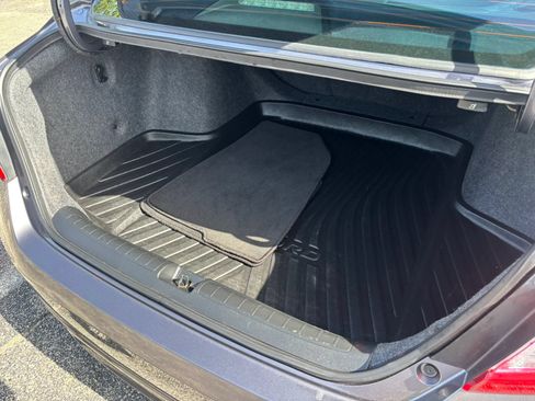 Used 2018 Honda Accord Hybrid image 54