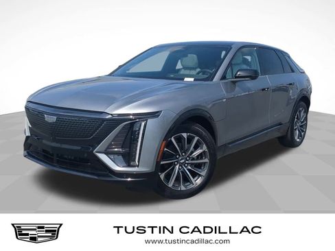 New 2025 Cadillac Lyriq Sport image 1