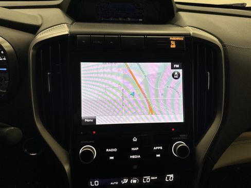 Used 2022 Subaru Ascent Touring AWD/4WD image 24