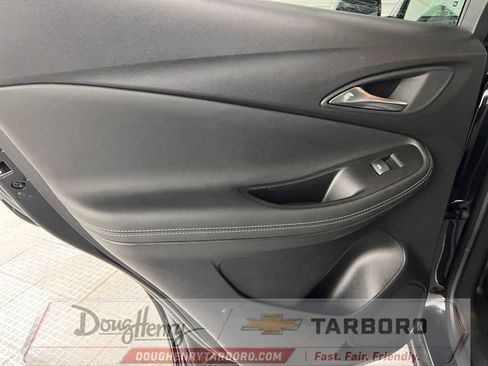 Used 2025 Buick Encore GX Preferred FWD image 32