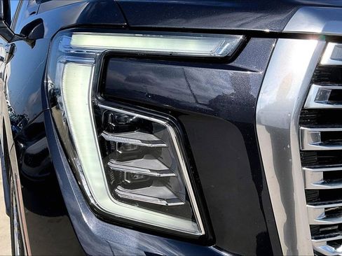 Used 2025 GMC Yukon Denali image 35