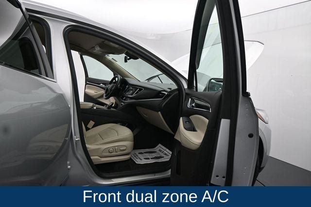 Used 2019 Buick Enclave Essence AWD/4WD image 16