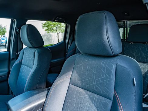 Used 2019 Toyota Tacoma TRD Off-Road AWD/4WD image 34