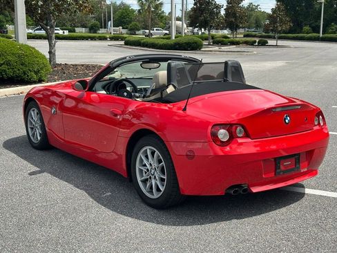 Used 2005 BMW Z4 2.5i RWD image 3