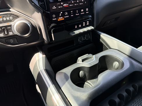 Certified 2022 RAM 1500 Big Horn AWD/4WD image 20