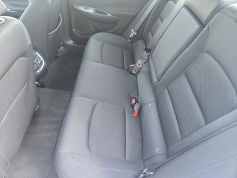 Used 2024 Chevrolet Malibu LT FWD image 5