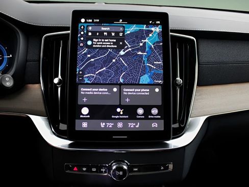 New 2025 Volvo XC90 T8 Core w/ Protection Package image 21