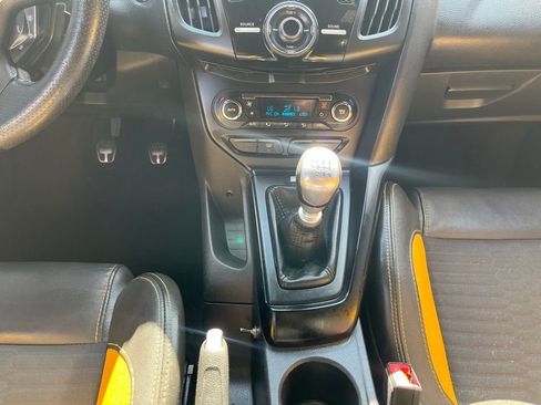 Used 2013 Ford Focus ST image 36