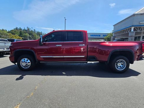Used 2024 Chevrolet Silverado 3500 High Country w/ High Country Premium Package AWD/4WD image 6