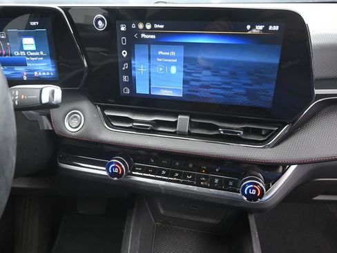Certified 2025 Chevrolet Equinox RS w/ Safety and Technology Package FWD image 29
