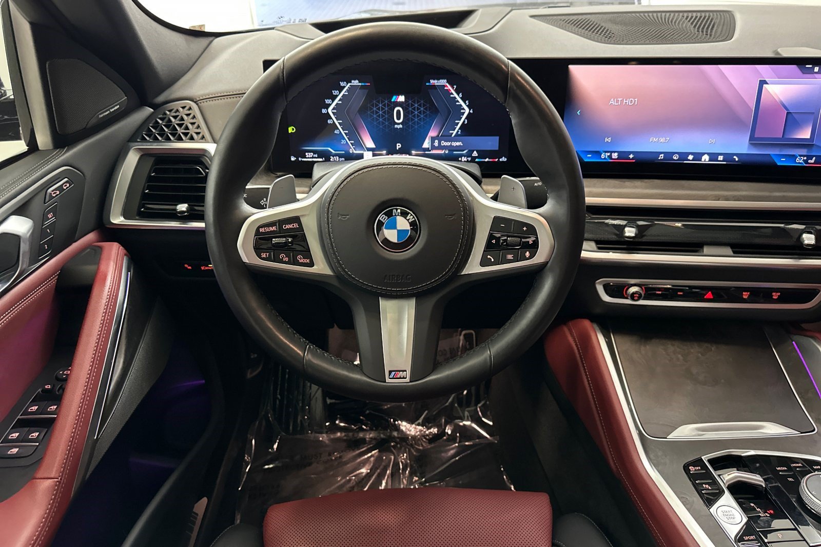 Certified 2025 BMW X6 xDrive40i w/ Premium Package AWD/4WD image 32