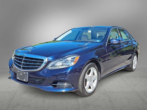 Used 2015 Mercedes-Benz E 350 4MATIC Sedan image 1