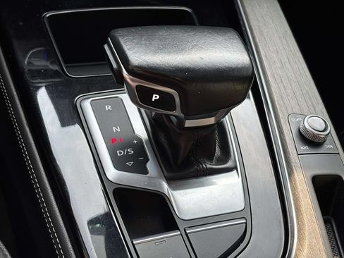 Used 2021 Audi A4 2.0T Premium Plus w/ Premium Plus Package AWD/4WD image 28