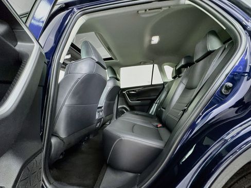 Used 2023 Toyota RAV4 XLE Premium AWD/4WD image 24