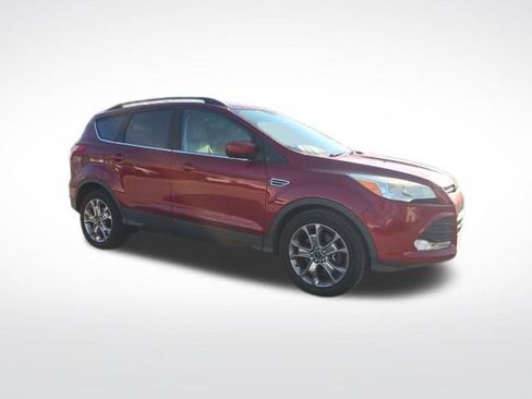 Used 2014 Ford Escape SE w/ Equipment Group 201A image 1