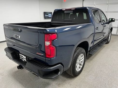 Used 2022 Chevrolet Silverado 1500 RST w/ Convenience Package II AWD/4WD image 9
