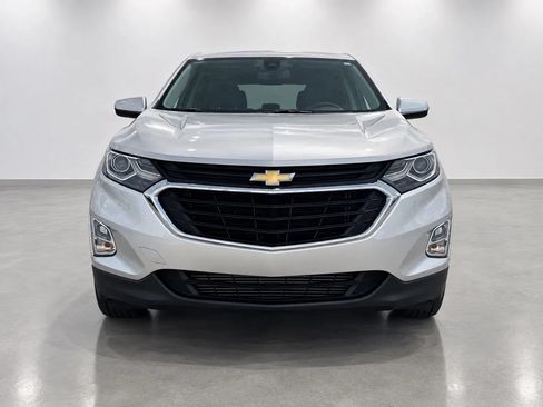 Used 2021 Chevrolet Equinox LT FWD image 2