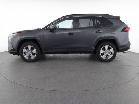 Certified 2024 Toyota RAV4 XLE FWD image 4