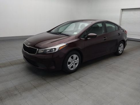 Used 2018 Kia Forte LX FWD image 2