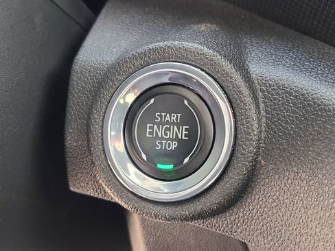 Used 2023 Chevrolet TrailBlazer RS w/ Convenience Package FWD image 30