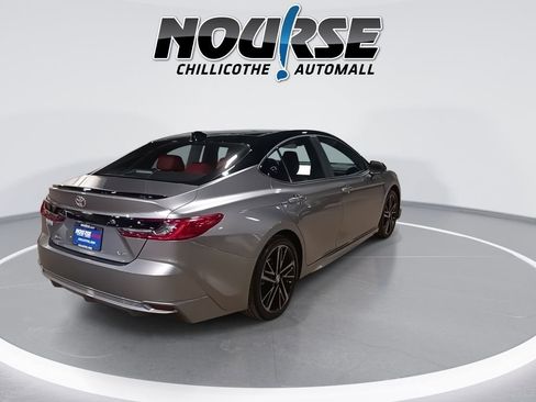 Used 2025 Toyota Camry XSE image 8