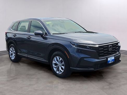 Used 2024 Honda CR-V LX image 3