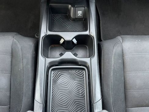 Used 2019 Honda CR-V EX image 24
