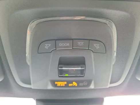 Used 2023 Toyota Corolla SE image 20