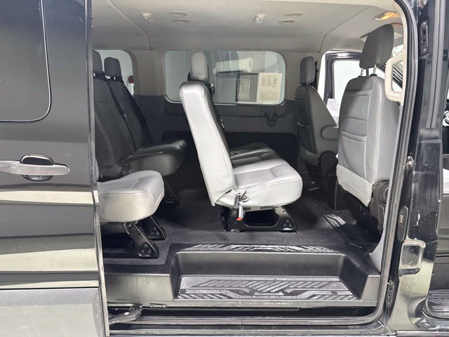 Used 2018 Ford Transit 350 XL RWD image 17