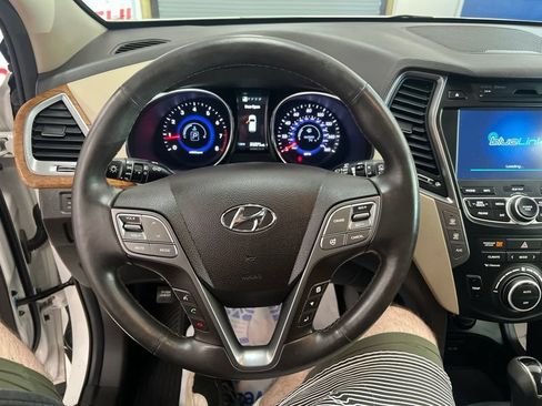 Used 2016 Hyundai Santa Fe Limited w/ Option Group 04 AWD/4WD image 26