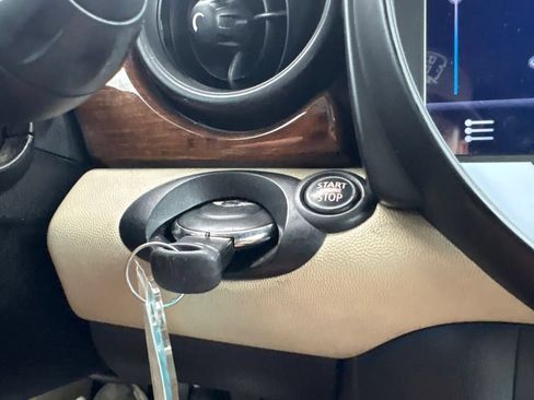 Used 2011 MINI Cooper Convertible FWD image 22