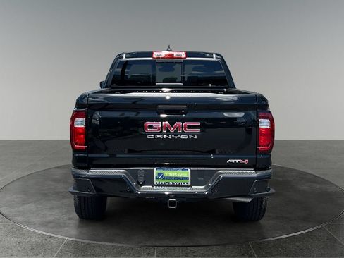 New 2026 GMC Canyon AT4 AWD/4WD image 8
