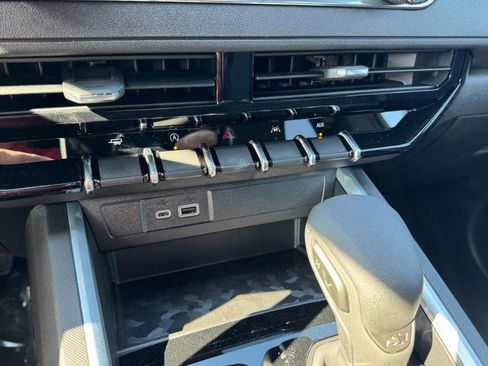 New 2026 Chevrolet Colorado W/T w/ WT Custom Package RWD image 40