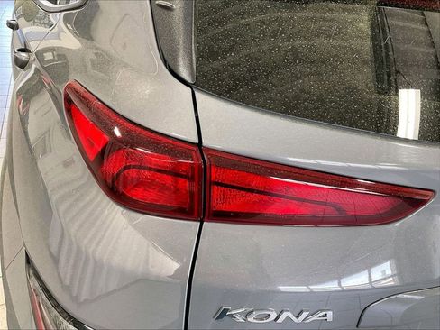 Used 2023 Hyundai Kona SE w/ Cargo Package FWD image 32