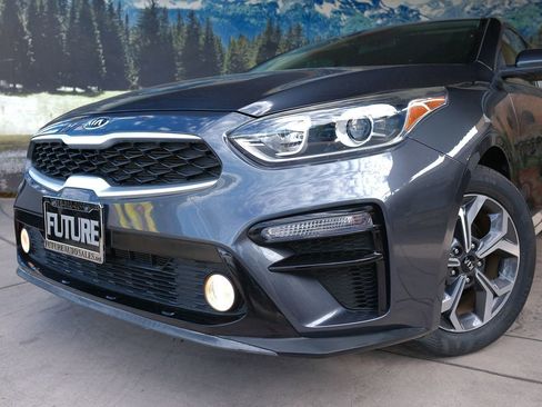 Used 2019 Kia Forte LXS image 8