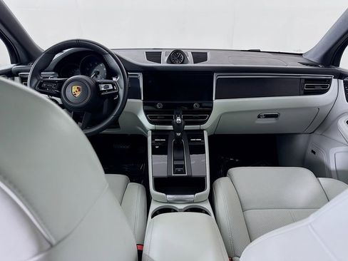 Used 2022 Porsche Macan GTS image 24