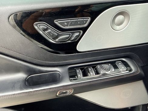 Used 2021 Lincoln Aviator Reserve w/ Equipment Group 208A RWD image 29